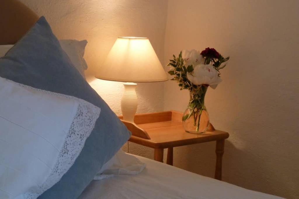The Snug At Cornish Barn Holidays Truro Exteriör bild